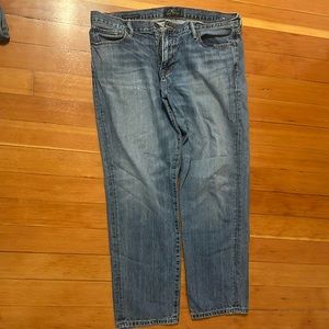 Men’s Lucky Brand Medium Wash Jeans  40 x 32
